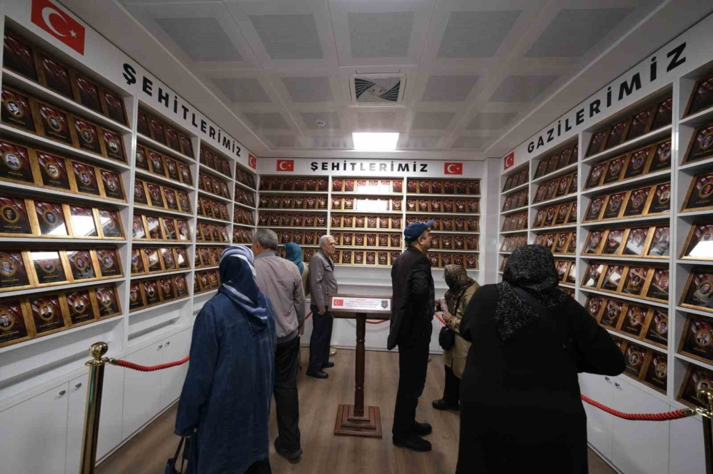 Eskişehir’de gaziler ve şehit aileleri tek çatı altında toplandı