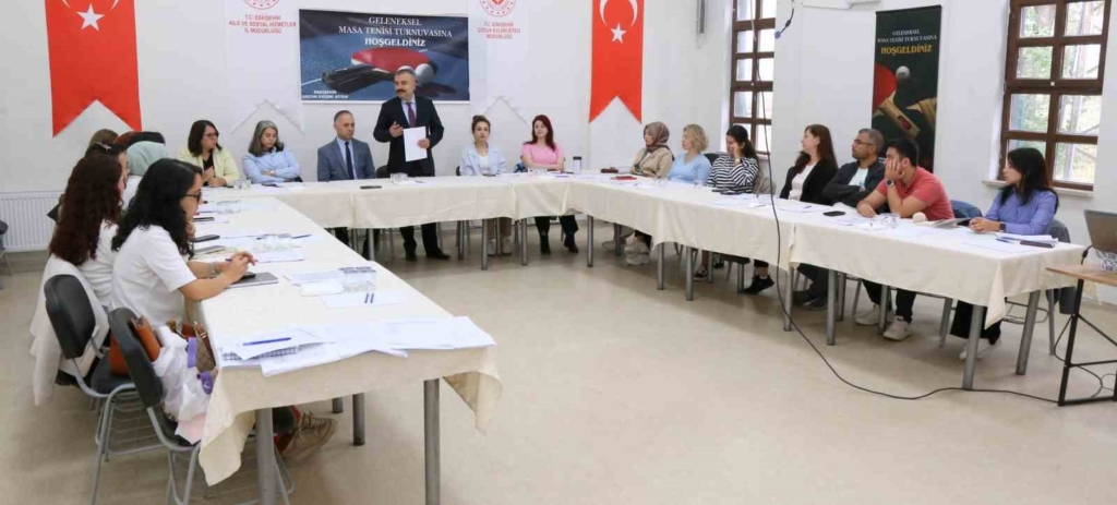Eskişehir Aile ve Sosyal Hizmetler İl Müdürlüğü personeline ’Danışmanlık Tedbiri’ eğitimi verildi