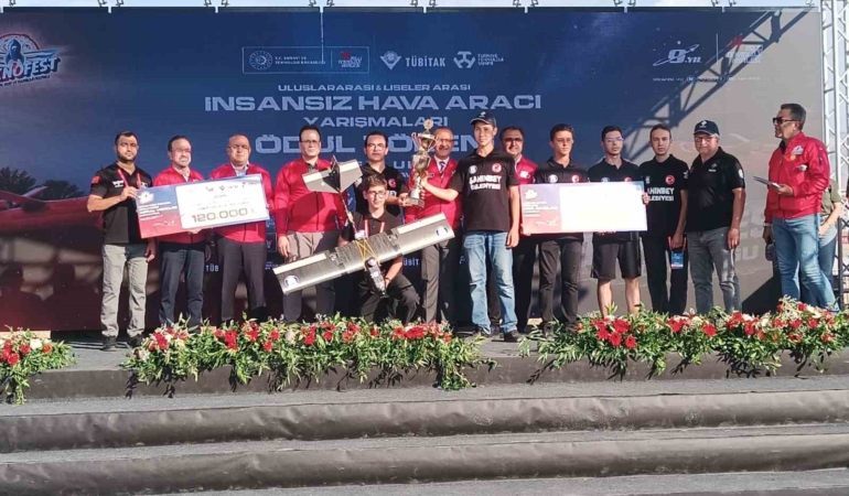 Eskişehirli ALPAGU Takımı, TEKNOFEST 2026’da üçüncü oldu