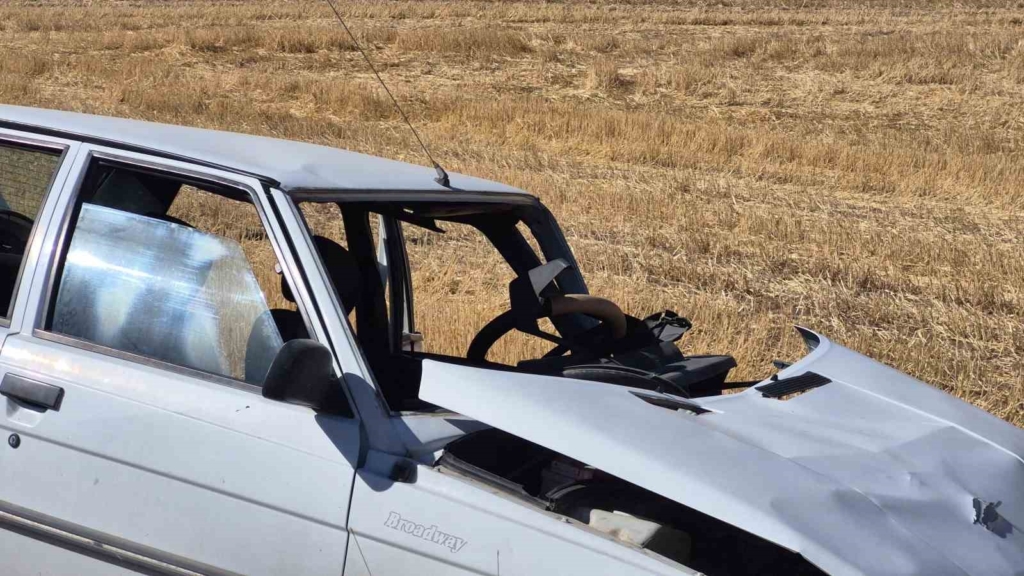 İki otomobilin karıştığı kazada 5 kişi yaralandı