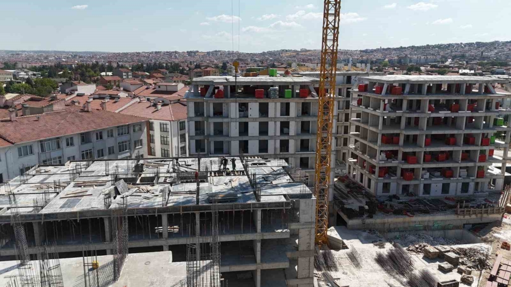 Gündoğdu 2. Etap B Projesi’nde kentsel dönüşüm çalışmaları