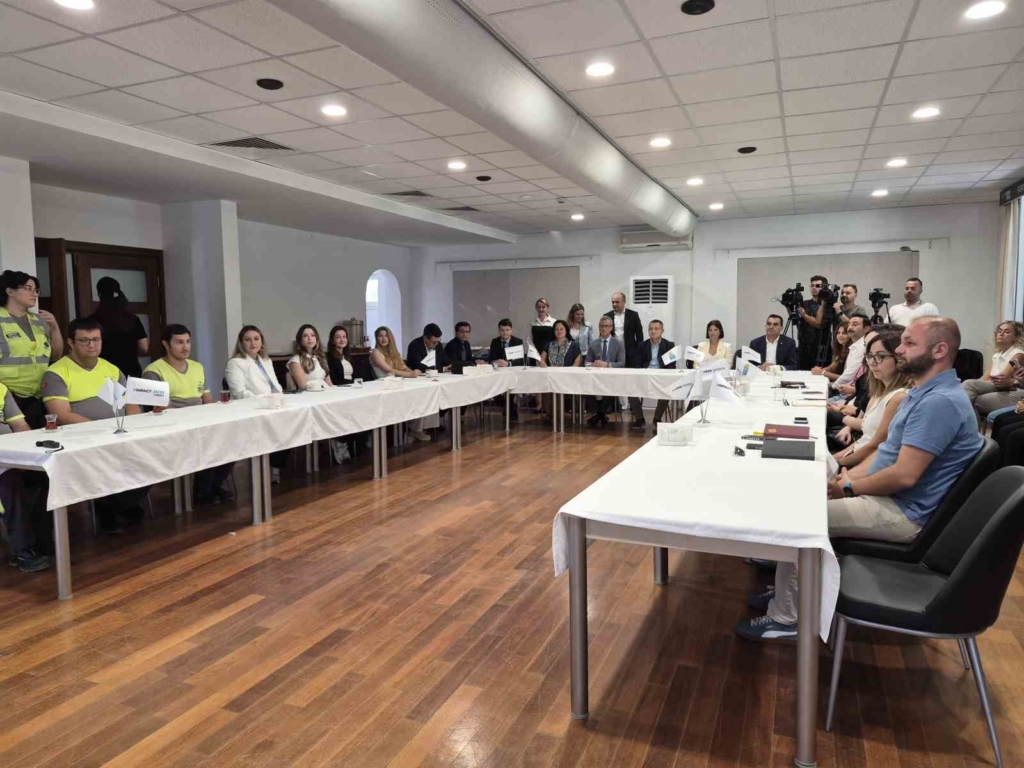 Ford Otosan ve Tohum Otizm Vakfı’nın öncü destekli istihdam modeli Eskişehir’de iş dünyasıyla buluştu