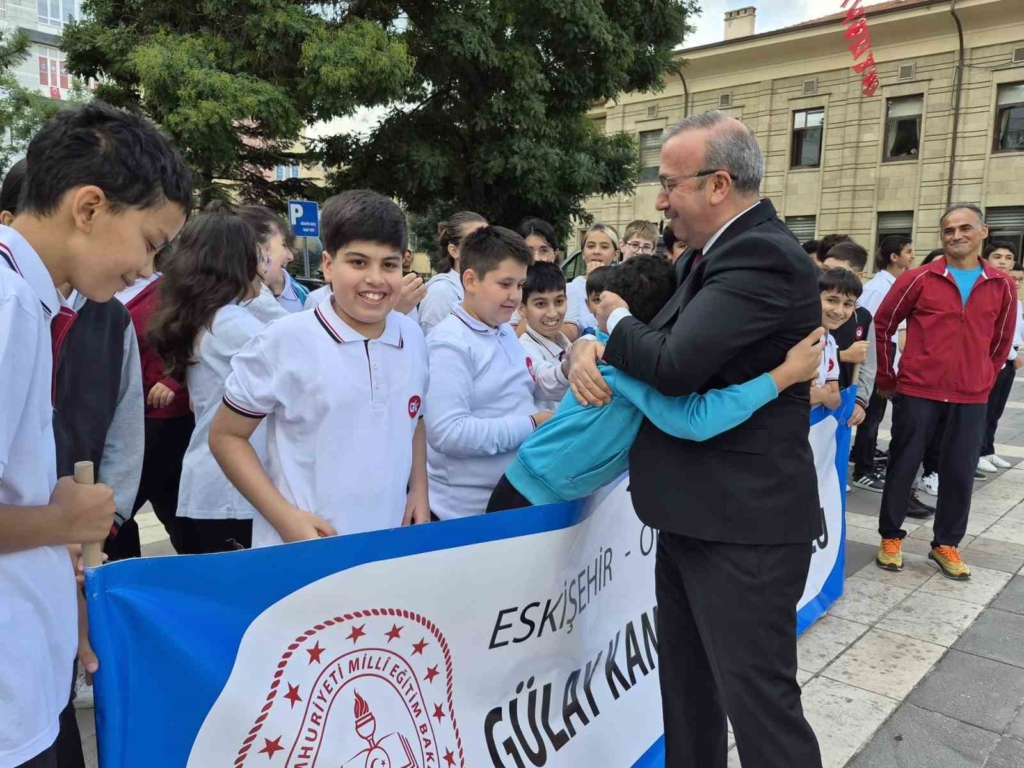 Eskişehir’de Eğitim-Öğretim Yılı ve İlköğretim Haftası töreni