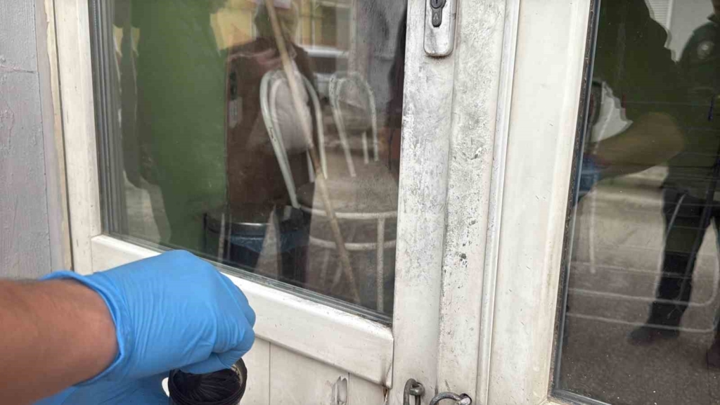 Eskişehir’de berber dükkanını kundaklama girişimi