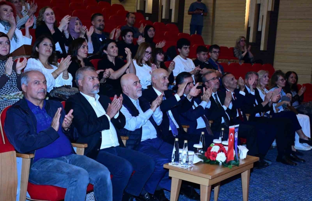 Cengiz Dağcı, vefatının 15’inci yılında Türk dünyası ezgileriyle anıldı