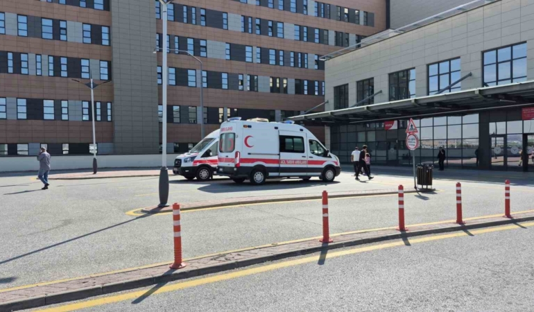 Vagon üzerindeki yüksek gerilim hattı çocuğu ağır yaraladı