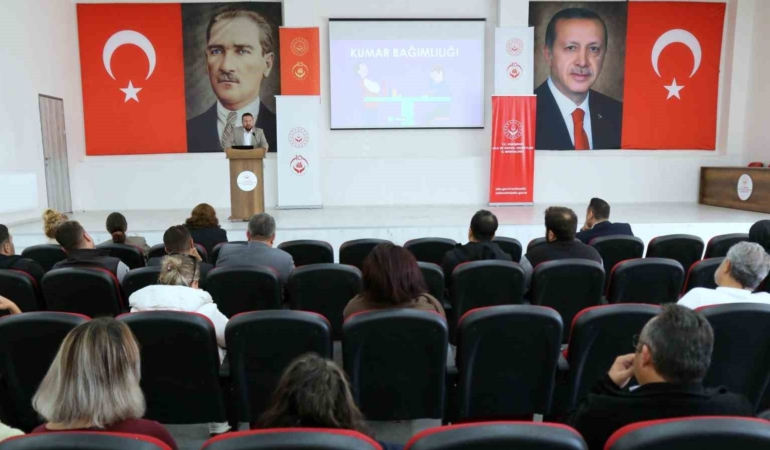 Eskişehir’de kurum personeline kumar bağımlılığı eğitimi verildi