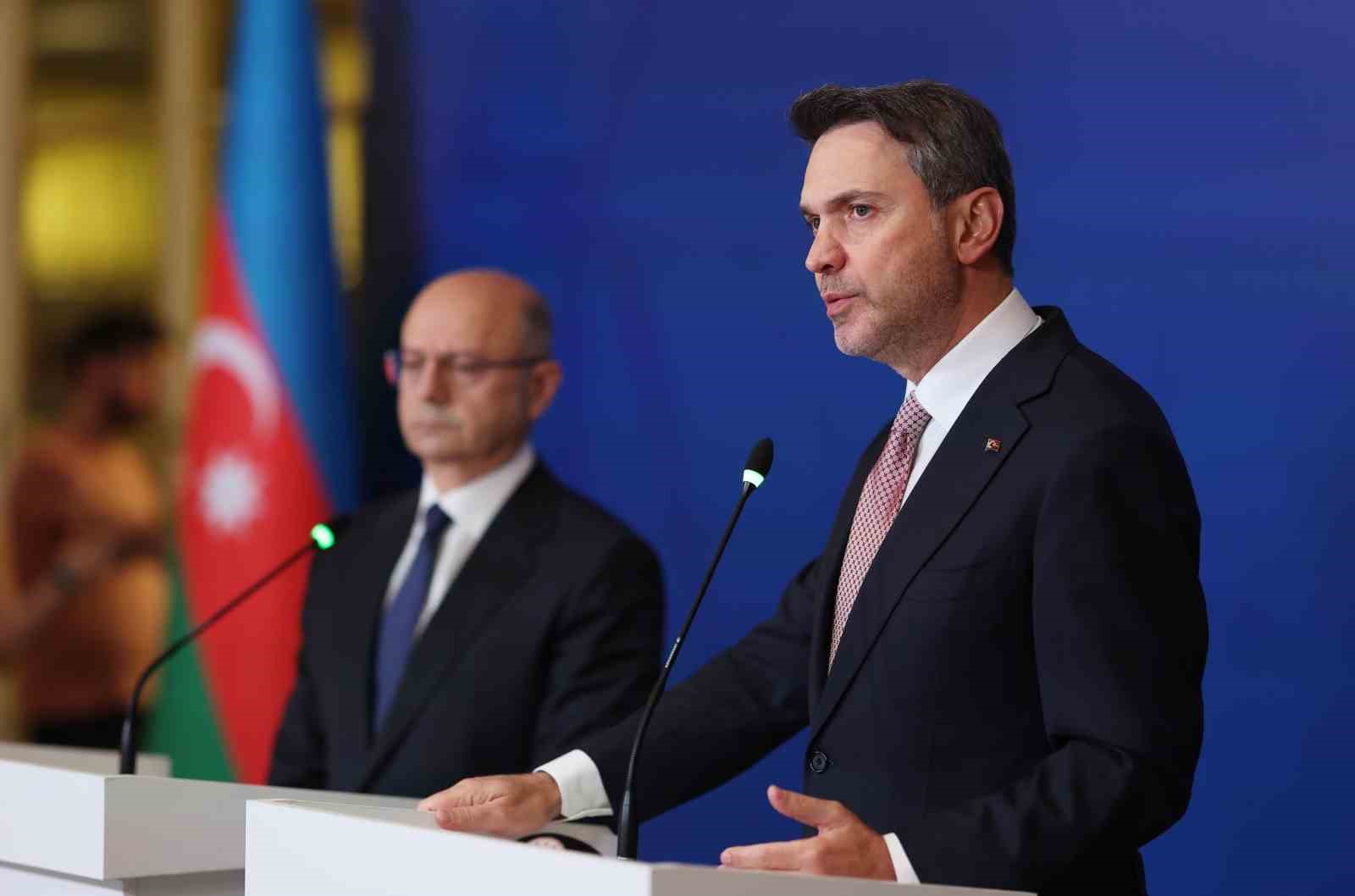 Enerji Bakanı Bayraktar: "Türkiye-Azerbaycan-Gürcistan-Bulgaristan’ı bir araya getiren yeşil elektrik iletimi ve ticareti projesini elektriğin TANAP’ı olarak adlandırıyorum"