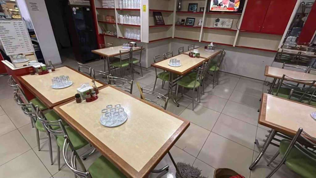 İnternetten tabak sipariş etti, gelenlere şaştı kaldı