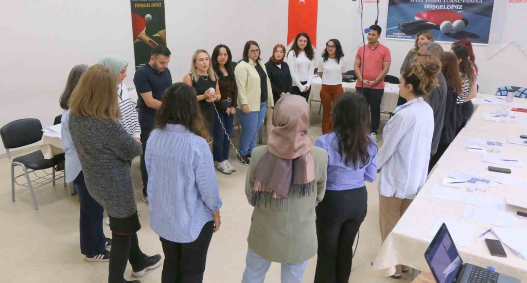 Eskişehir Aile ve Sosyal Hizmetler İl Müdürlüğü personeline ’Danışmanlık Tedbiri’ eğitimi verildi