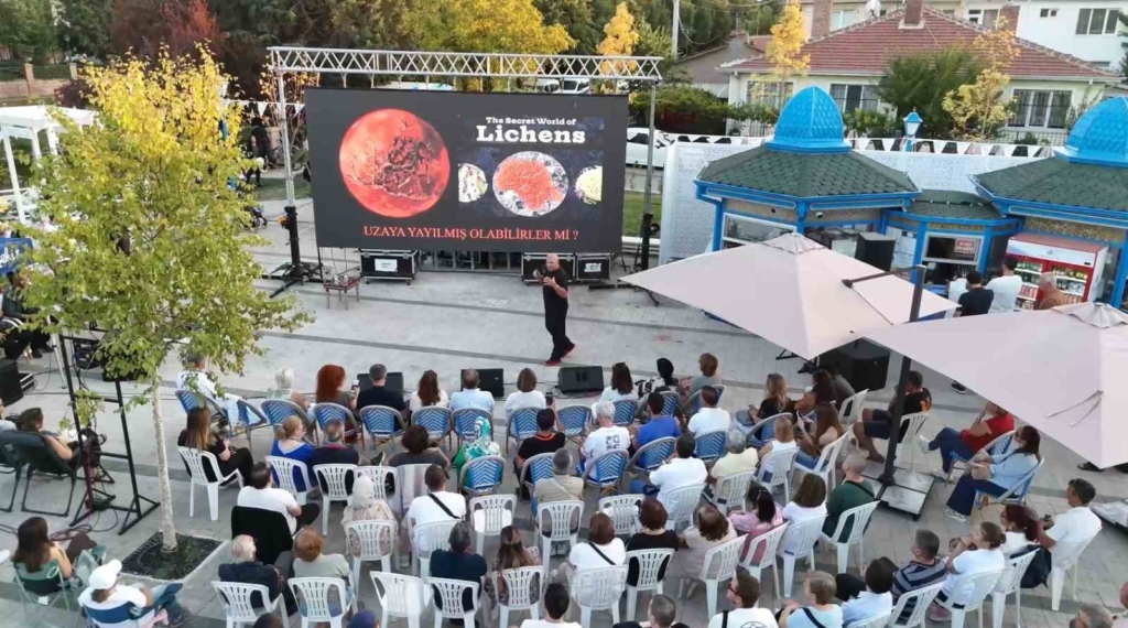 Uluslararası Eskişehir Porsuk Festivali 4’üncü gününde de coşkuyla sürdü