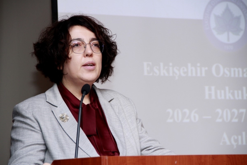 ESOGÜ Hukuk Fakültesi’nde 2026-2027 Akademik Yılı törenle açıldı