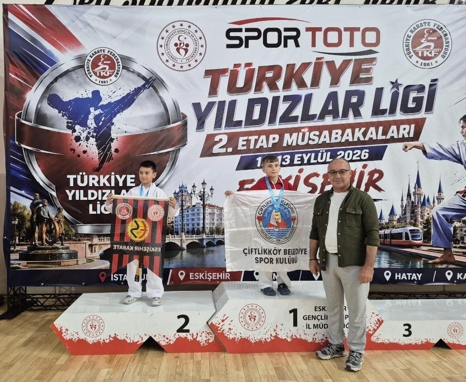 Türkiye Spor Toto Yıldızlar Ligi Karate Şampiyonası, Eskişehir’de gerçekleştirildi