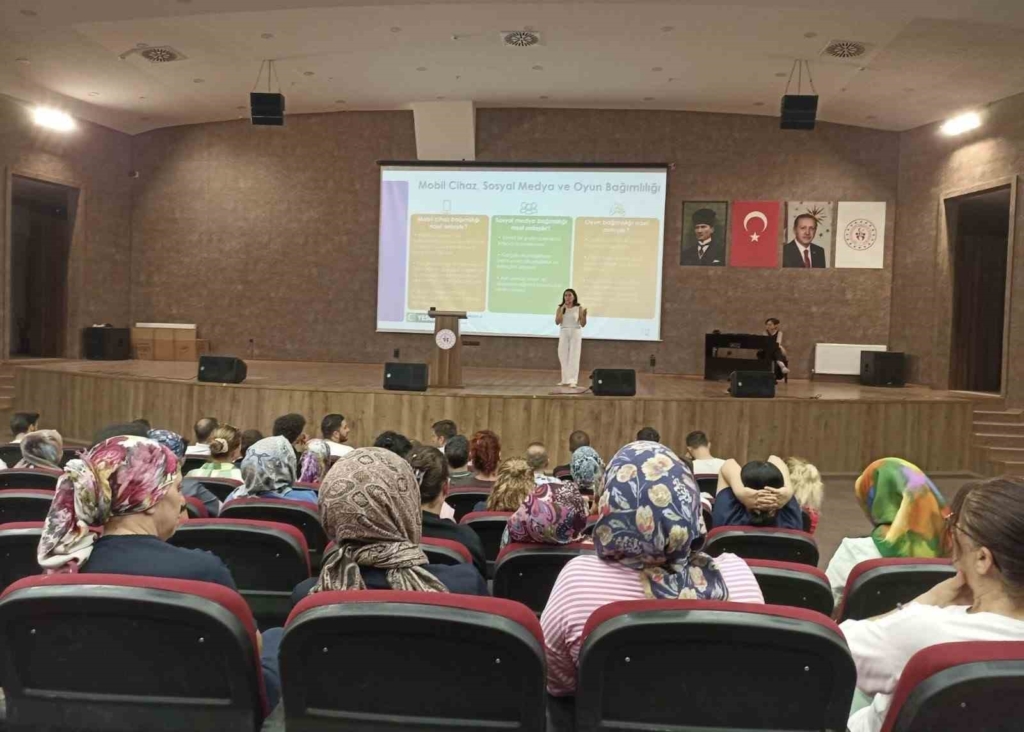 Eskişehir’de bağımlılıkla mücadelede farkındalık güçlendiriliyor