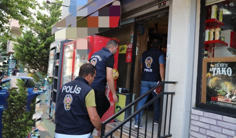 Eskişehir’de polis ekiplerinden geniş çaplı okul çevresi ve servis denetimi