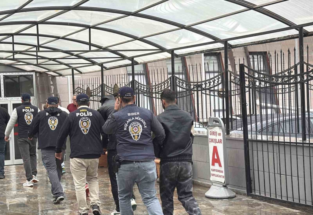 Eskişehir’deki yasa dışı bahis operasyonunda 4 şüpheli tutuklandı