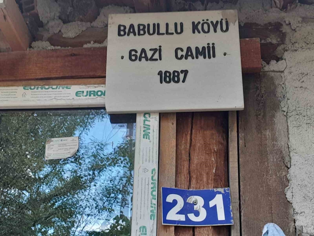Babullu Köyü Gazi Camii’nde 50 yılın ardından Cuma namazı kılındı