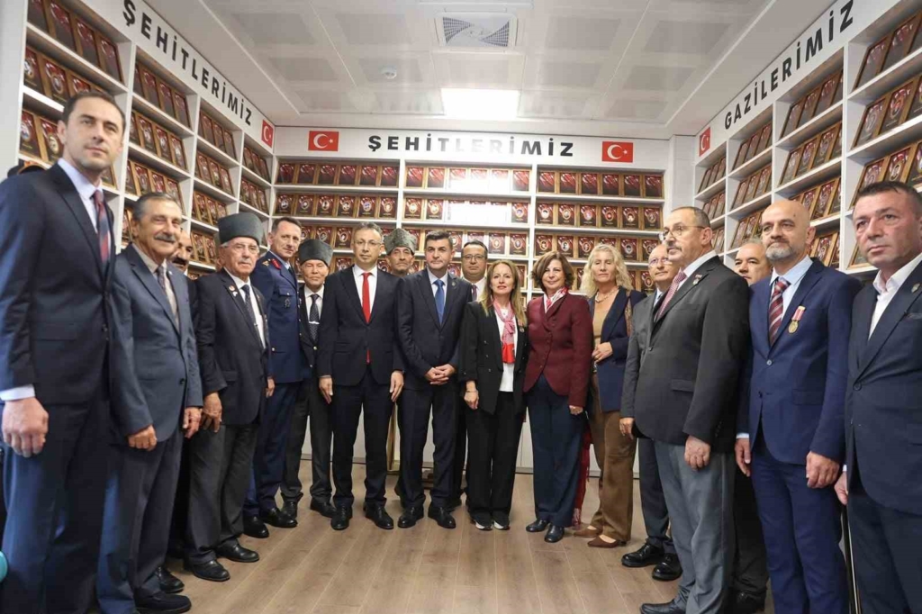 Eskişehir’de gaziler ve şehit aileleri tek çatı altında toplandı