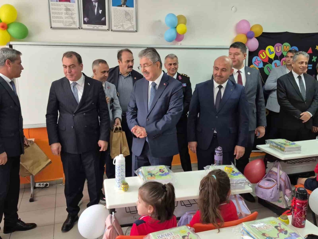 Vali Yılmaz: "Eskişehir’imiz, kökleri tarihin derinliklerine uzanan ulu bir çınardır"