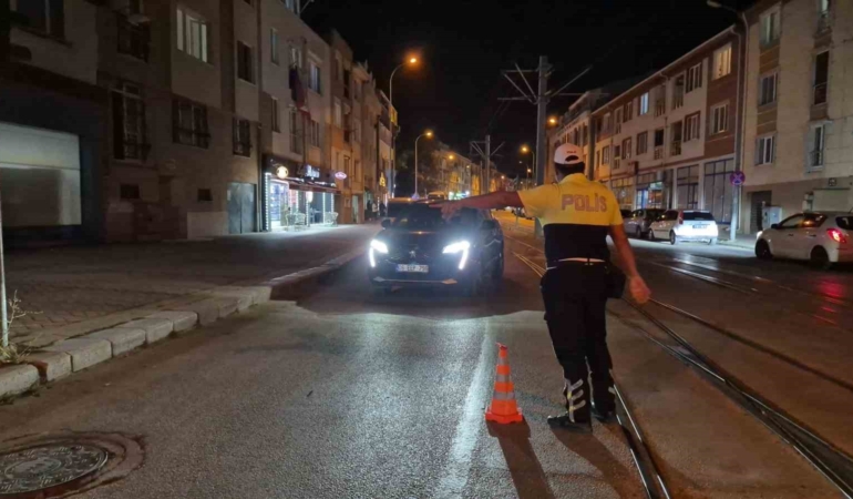 Eskişehir’deki denetimlerde 10 araca 74 bin 828 lira ceza