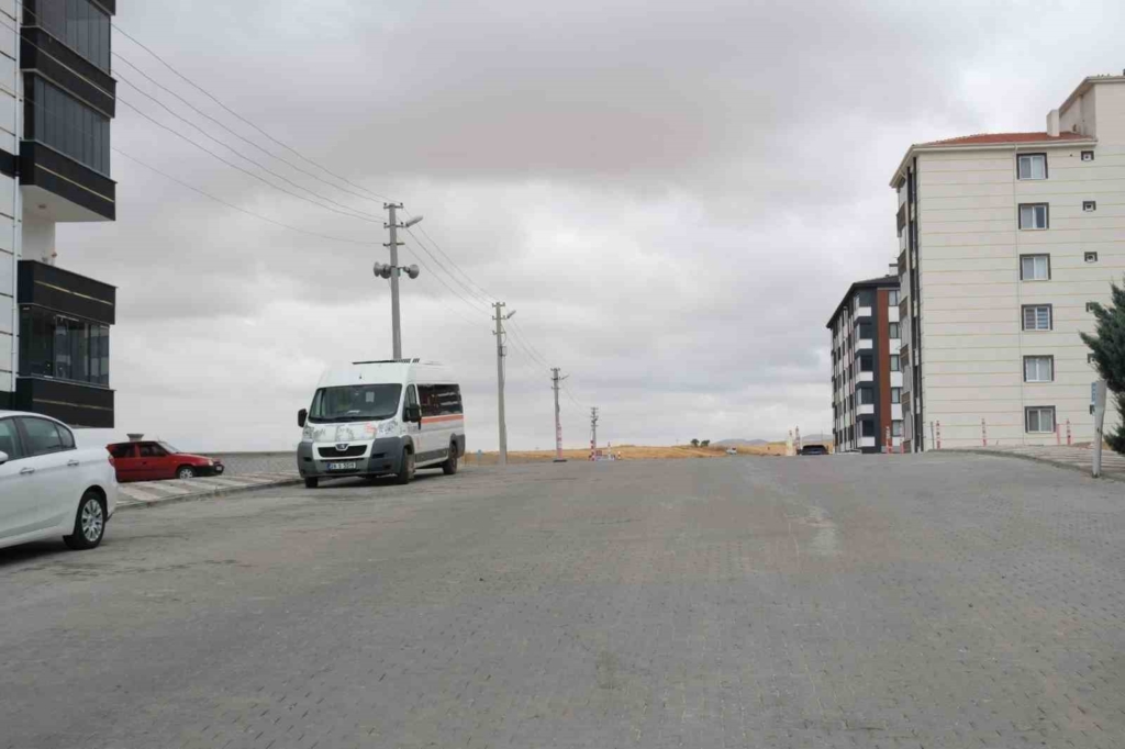OEDAŞ ve Sivrihisar Belediyesi iş birliğiyle Hızırbey Mahallesi modern ağa kavuşuyor
