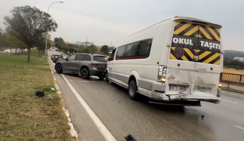 Eskişehir’de 7 araçlı zincirleme kaza: 1 yaralı