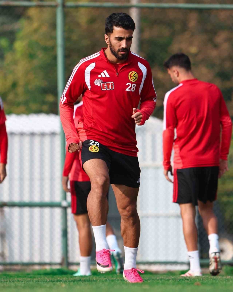 Eskişehirspor, Balıkesirspor maçı için hazırlanıyor