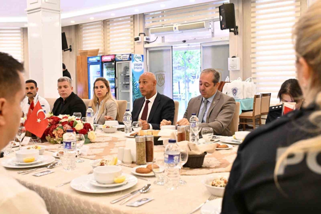İl Emniyet Müdürü Yılmaz, gaziler ile bir araya geldi