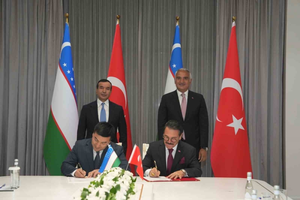 Türkiye ile Özbekistan arasında ‘Kültür Alanında İşbirliği Mutabakat Zaptı’ imzalandı