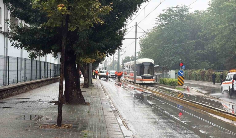 Eskişehir’de tramvay hattındaki arıza ulaşımı aksattı