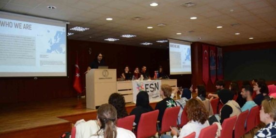 Anadolu Üniversitesinde Değişim Öğrencilerine Oryantasyon Buluşması