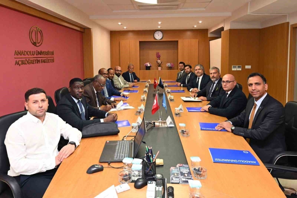 Anadolu Üniversitesi ve Sudan Cumhuriyeti eğitim alanında iş birliğine imza attı