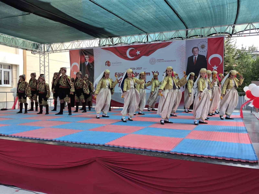 Vali Yılmaz: "Eskişehir’imiz, kökleri tarihin derinliklerine uzanan ulu bir çınardır"