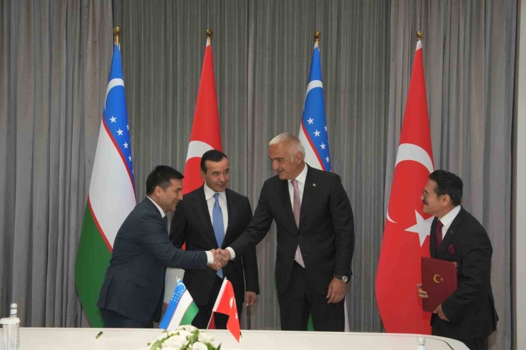 Türkiye ile Özbekistan arasında ‘Kültür Alanında İşbirliği Mutabakat Zaptı’ imzalandı