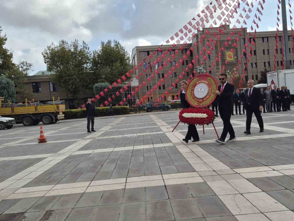 Eskişehir’de Eğitim-Öğretim Yılı ve İlköğretim Haftası töreni