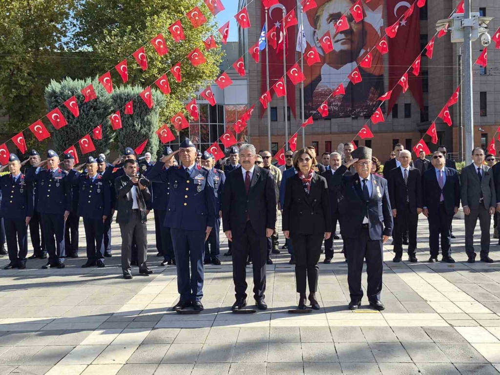 Eskişehir’de 19 Eylül Gaziler Günü törenle kutlandı