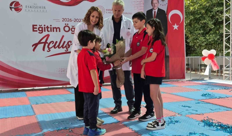 Vali Yılmaz: “Eskişehir’imiz, kökleri tarihin derinliklerine uzanan ulu bir çınardır”
