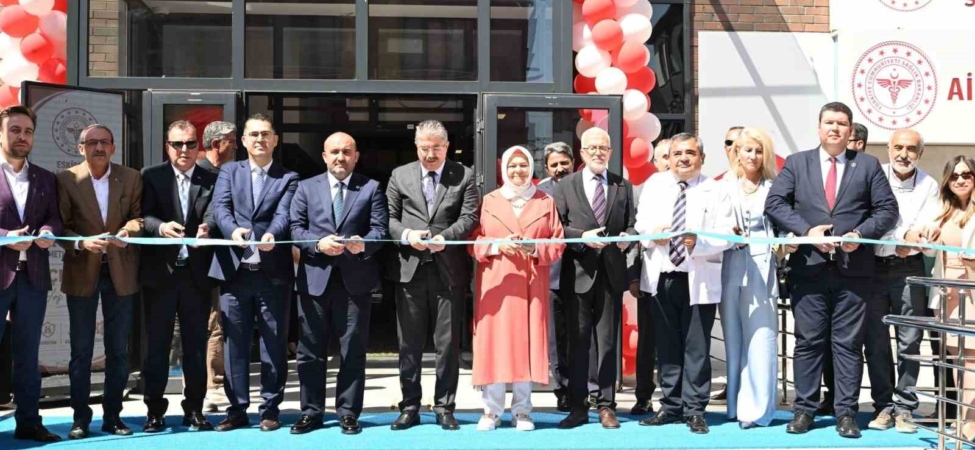 Eskişehir’in yeni sağlık yerleşkesi, Vali Yılmaz’ın katılımıyla açıldı