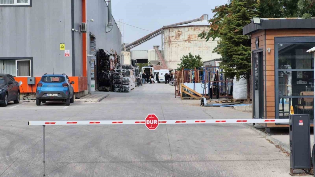 Eskişehir’de yüksekten düşen kişi hayatını kaybetti