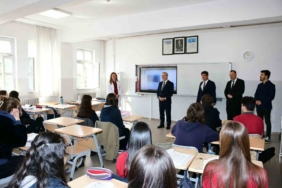 İl Milli Eğitim Müdürü Aydın, öğretmen ve öğrencilerle bir araya geldi