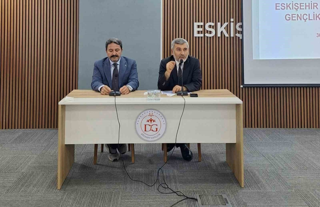 Gençlik hizmetleri istişare ve değerlendirme toplantısı yapıldı