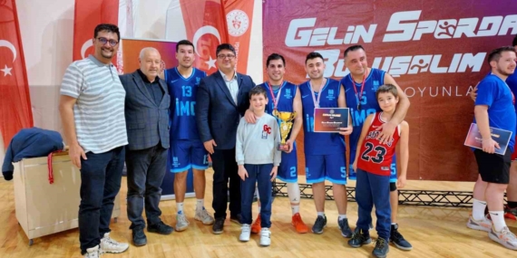 Eskişehir’de 4. Kamu Spor Oyunları basketbol müsabakaları tamamlandı