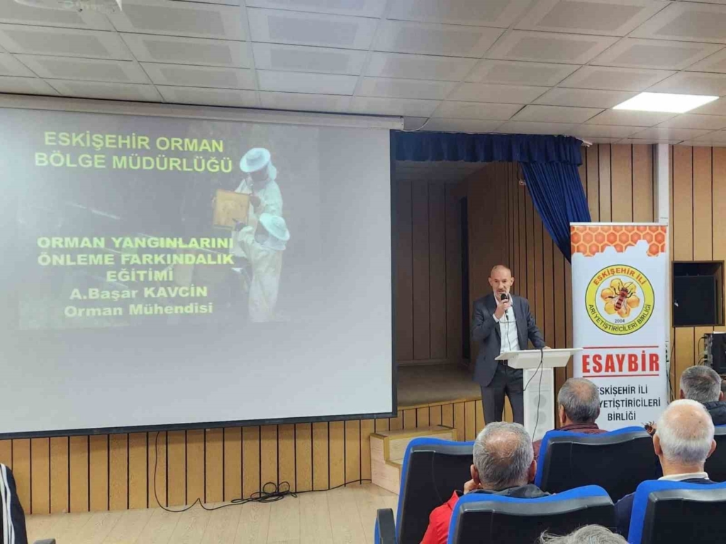 Eskişehir’de arıcılara "Orman Yangınlarını Önleme ve Farkındalık" eğitim semineri: Belgesiz üreticilere konaklama izni yok