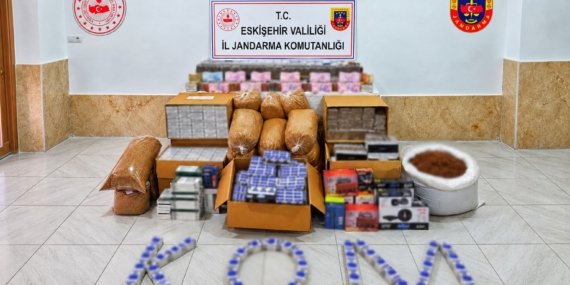 Eskişehir’de kaçak sigara operasyonunda 1 milyon TL ve ürünler ele geçirildi