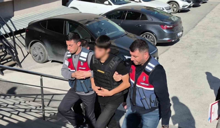 Eskişehir’de amcasını vuran 15 yaşındaki şüpheli tutuklandı