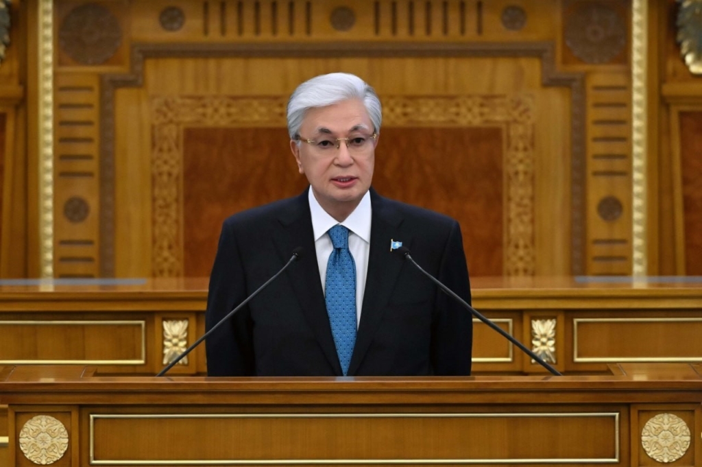 Tokayev: "Kazakistan’ın ilk nükleer enerji santralinin inşaatına 2027 yılında başlanması mümkün"
