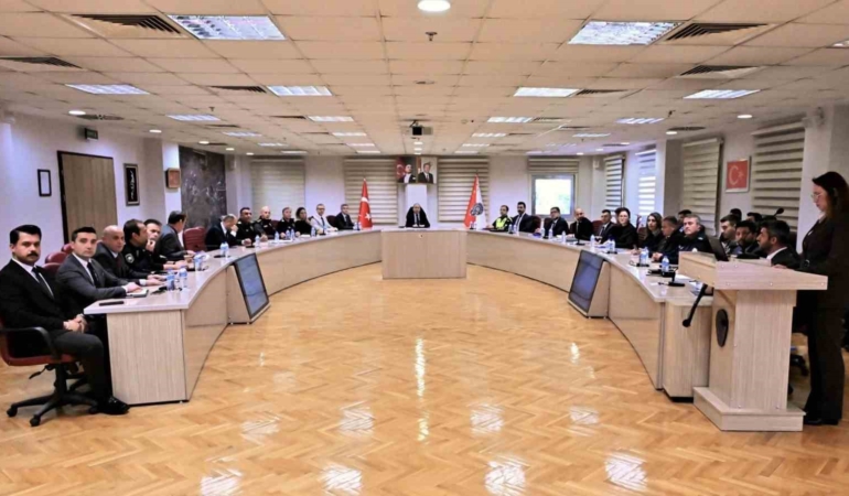 Eskişehir’de 2026-2027 eğitim dönemi güvenlik toplantısı yapıldı