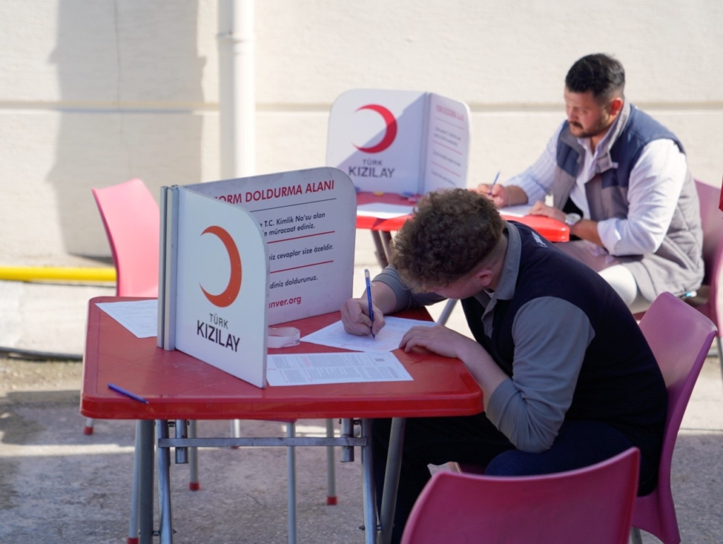 TEI çalışanlarından kan bağışına destek