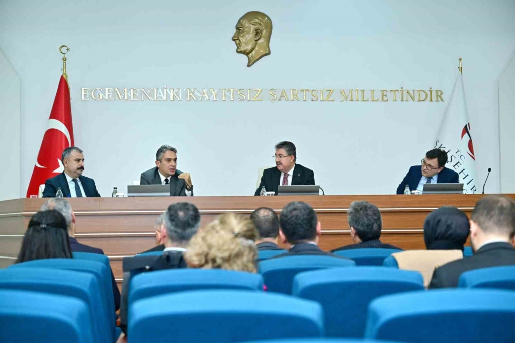 Kadına yönelik şiddetle mücadele alanındaki çalışmalar değerlendirildi