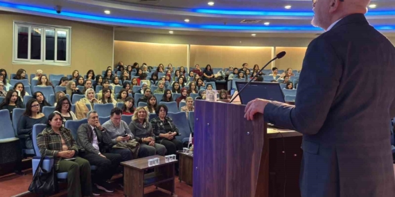 Eskişehir’de “Normal Doğum ve Emzirme Haftası” etkinliği düzenlendi